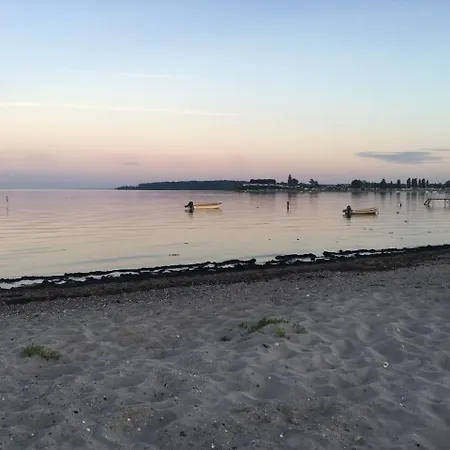 Strandhaus Am Хадерслев